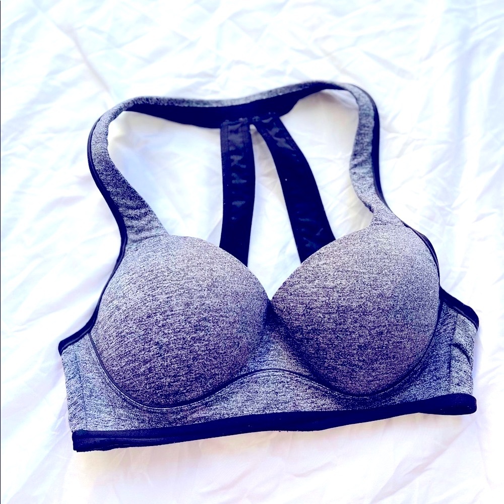 Victoria’s Secret VSX Sport Bra size 34B